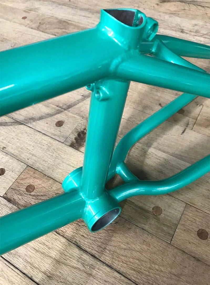 Total Bmx - Americano Frame - Nice Bruce Frame - Mint